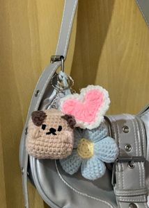 Crochet flower charm chunky 💕🌸