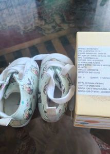 baby shoes