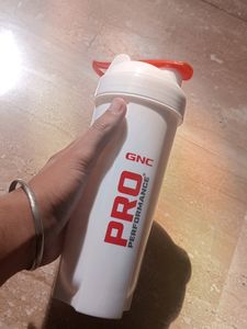 Original GNC Shaker (Never used before)