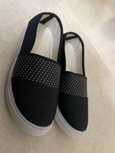 Cute Black & White Casual Shoes