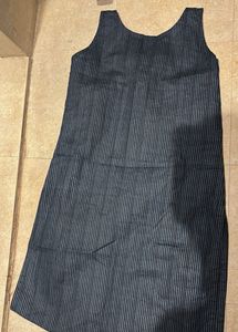 Striped short kurti sleeveless
