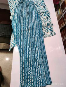 Blue &amp; White Diamond Print Kurti Size L (40 Inch)