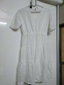Never Been Worn Elegant White, Knee-Length Midi Dr