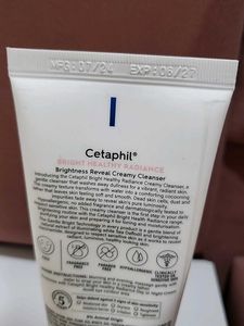 Cetaphil Brightness Reveal Face Wash