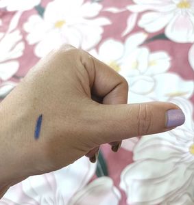 Faces Canada Eye Pencil With Swiss Beauty Lipstick