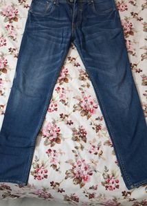 Classic Wash Denim Jeans