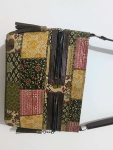 Zouk Dupe Printed Sling Bag