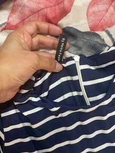 Price  Drop! Metro fasion Women flared