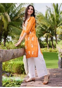Elegant Embroidered Kurta