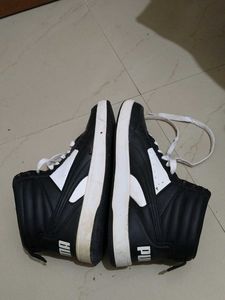 Puma High-Top Sneakers