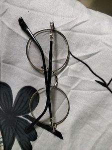 Round Unisex Eye Spectacles......