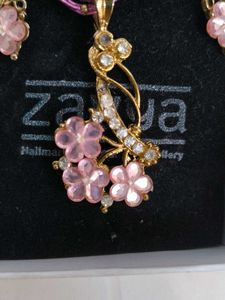 Pink Elegant Necklace Set