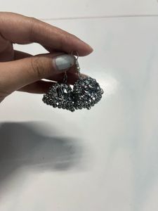 4 Beautiful Earrings
