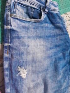 Ripped Jeanse