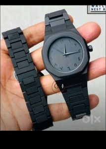 Mens aura Watch