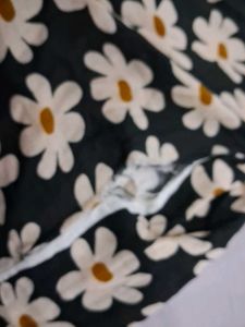Daisy Print Button-Up Shirt