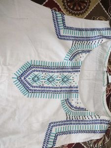 Embroidered Sleeveless Top