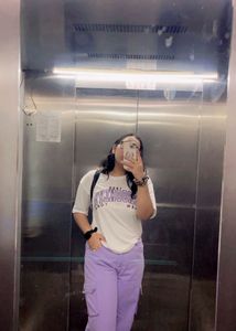 brooklyn T-shirt wd jeans (1050 net)