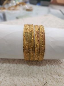 1mg GOLD BANGLES