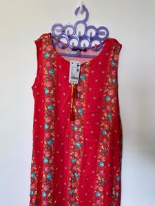 SRISHTIFloral Print A-Line Kurta