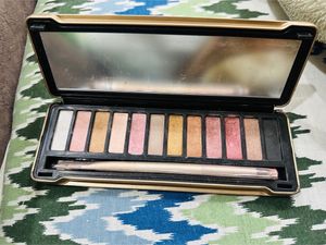 Urban Decay Eyeshadow Pallette