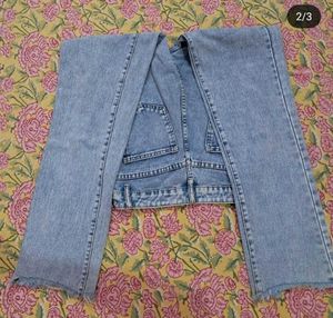 Urbanic Straight Fit Jeans