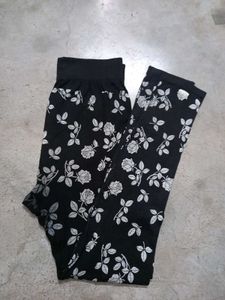 Leggings Bundle - Orange fancy &amp; Floral Black