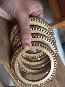 Lac Bangle With Stone Work