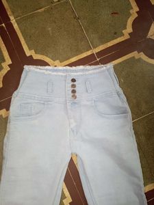 Skinny Fitted Jeans For Women ❣️