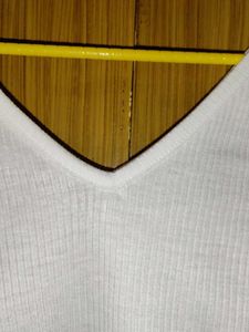 White V Neck Crop Top