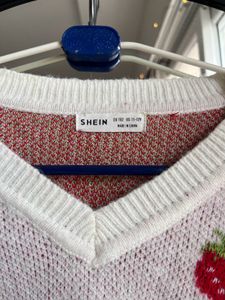 SHEIN Rare Find Strawberry Sweater 🍓