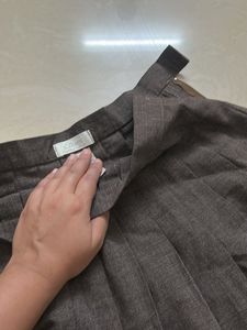 Brown Pleated skirt