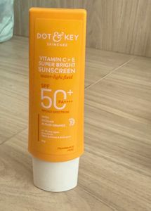Dot & Key Sunscreen SPF 50