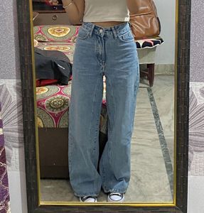 Light Wash Wide Leg Jeans