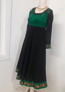 Green Churidhar