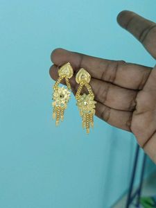 Neckset With Earrings. Super Quality.