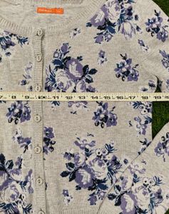 Floral Cardigan - Stylish &amp; Comfortable