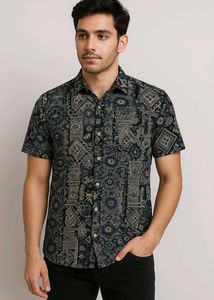 Patterned Men&#39;s Shirt XL