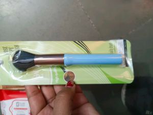 Rose Type Makeup Brush