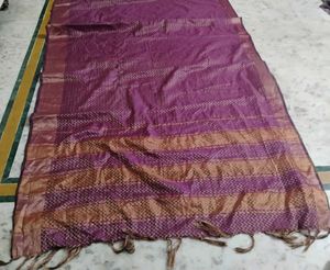 Women&#39;s Beutiful Chiffon Saree