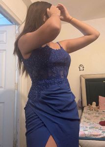 Elegant Blue Formal Gown