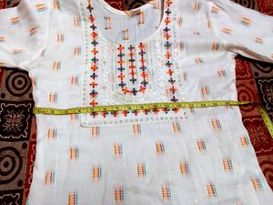White Thread nd Mirror Work Kurti