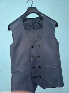 Men&#39;s Grey 3 Piece Suit
