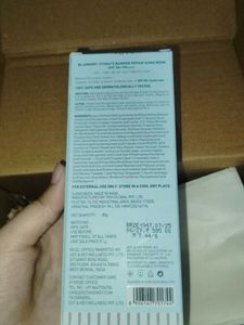 Blueberry Hydrate Barrier Repair Sunscreen Spf 50+