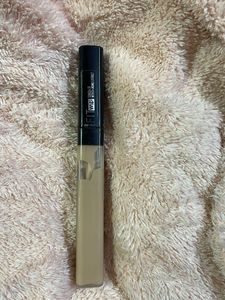 Maybelline Fitme Concealer shade 10 Fair