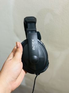INTEX HEADPHONE