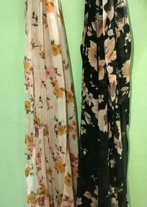 Black And White Colour Full Stalls
