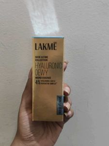 LAKME Hyaluronic Dewy