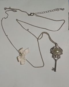 Chain With Pendent