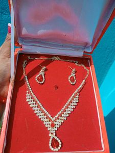 Red &amp; Crystal Jewelry Set
